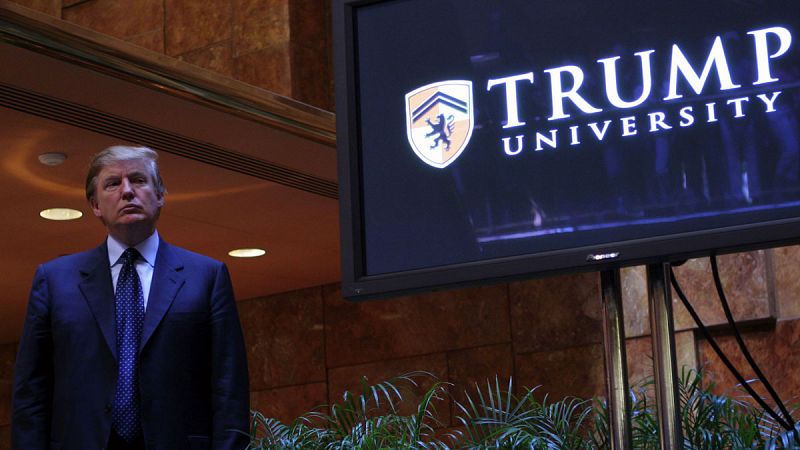 Trump pagará 23 millones de euros para cerrar el caso de fraude contra su universidad