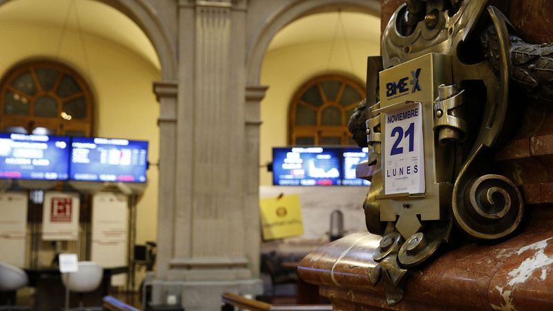 El IBEX 35 arranca la semana con una caída del 0,10% pero aguanta los 8.600 puntos