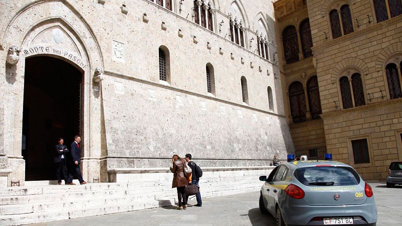 Los accionistas del banco italiano Monte dei Paschi aprueban la ampliación de capital de 5.000 millones
