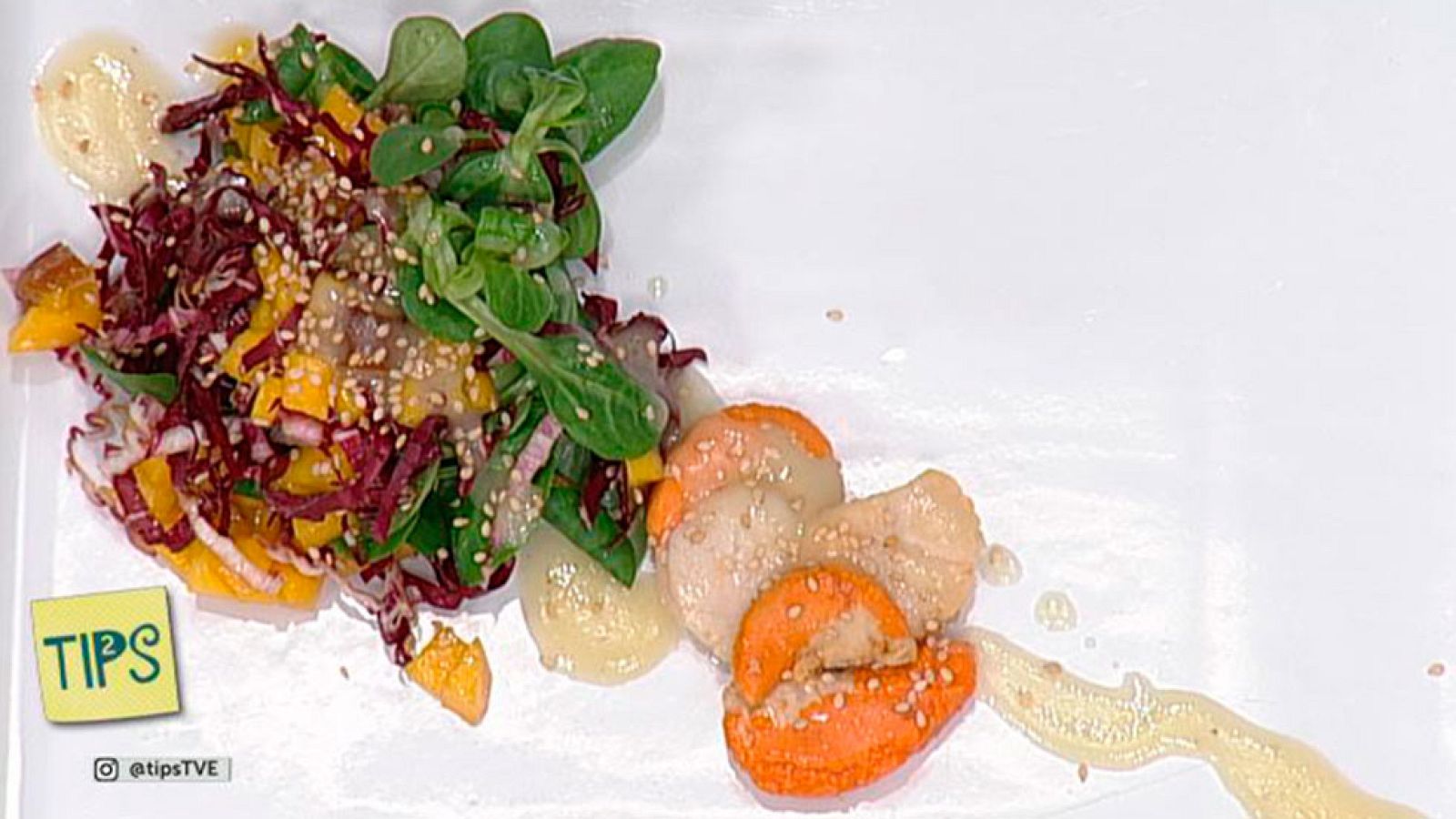 TIPS - Cocina - Ensalada de vieiras y vinagreta de cava