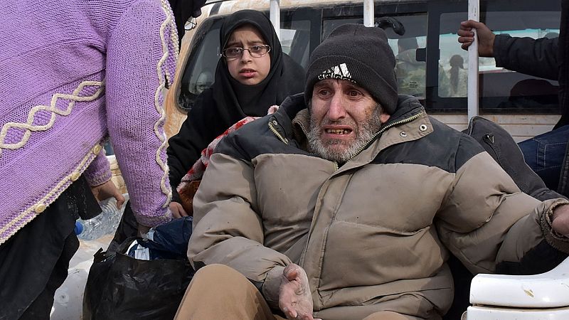 Más de 20.000 personas han huido de los combates en Alepo en las últimas 48 horas