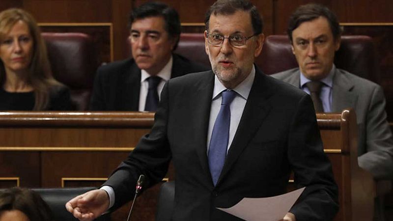 Iglesias exige al Gobierno acatar las decisiones del Congreso y Rajoy dice que aceptará solo "las obligatorias"