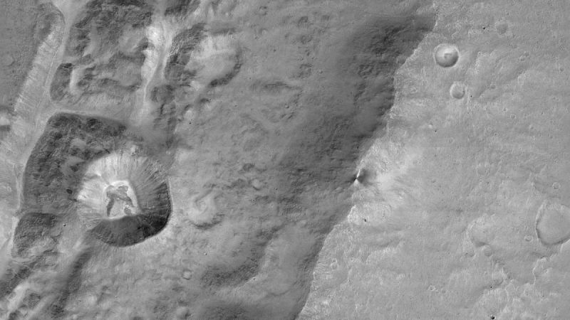 El orbitador de la Agencia Espacial Europea obtiene unas primeras fotografías "realmente nítidas" de Marte