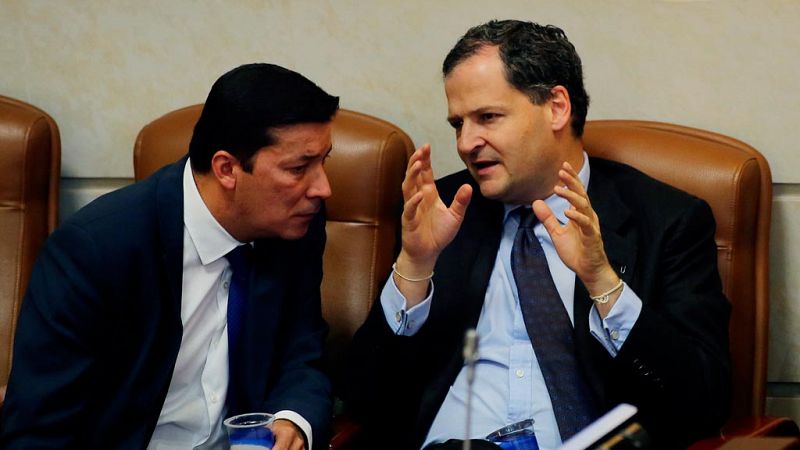 El Gobierno colombiano y el ELN retomarán las conversaciones de paz en enero