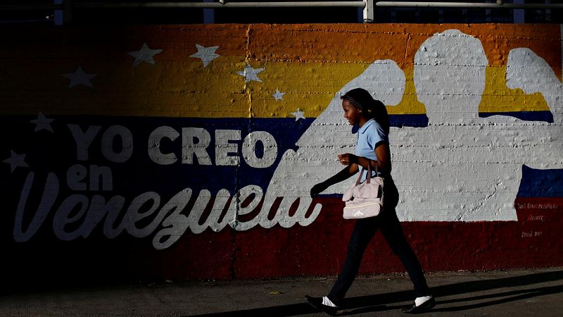 El diálogo en Venezuela se reanudará el 13 de enero tras retirarse la oposición por incumplimiento de sus peticiones