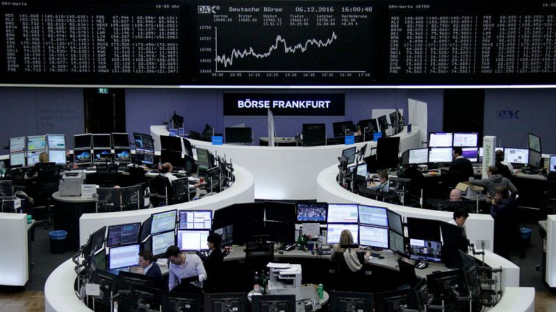 Las Bolsas europeas suben con fuerza impulsadas por el sector bancario