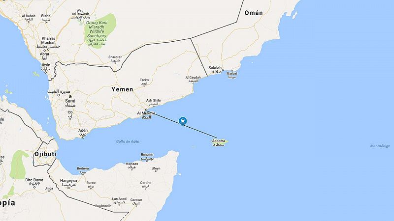 Naufraga un barco de pasajeros en Yemen con más de 40 personas a bordo