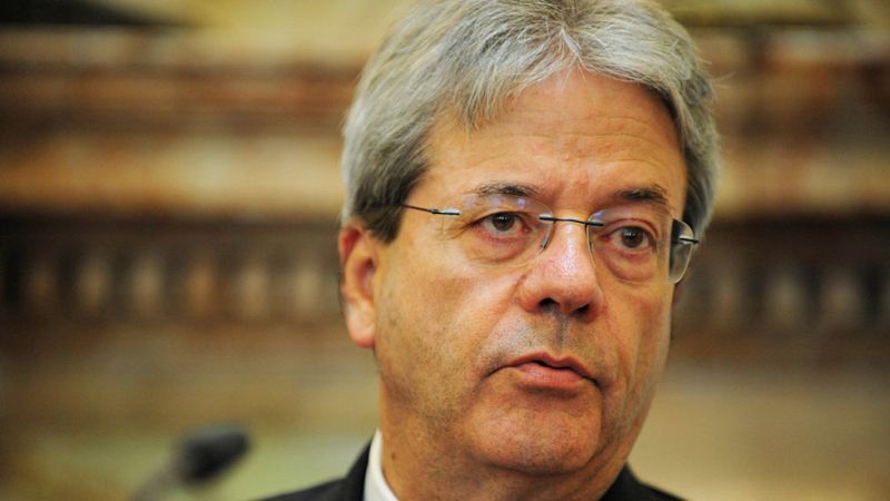 Gentiloni, un continuista fiel a Renzi clave en Exteriores