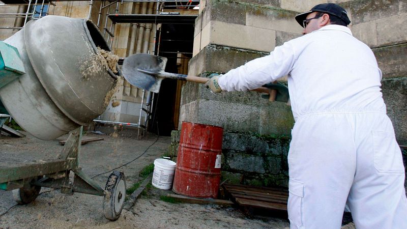 El 76% de los asalariados españoles cobra por debajo de la media de los empleados de su empresa, dice la OIT