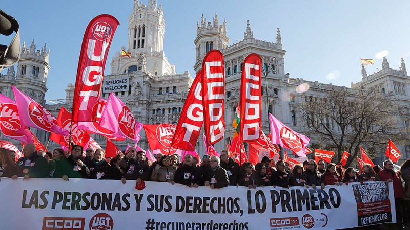 UGT y CC.OO. anuncian más protestas hasta que los trabajadores recuperen los derechos perdidos