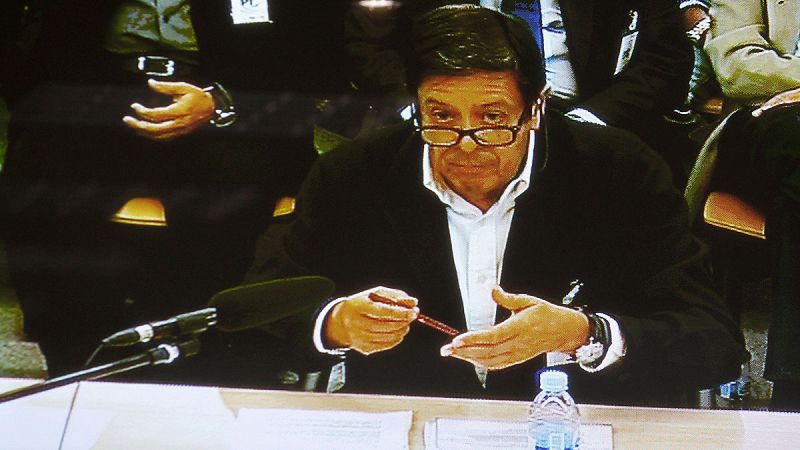 Las defensas de varios exconsejeros de Caja Madrid señalan a De la Torre por avalar el uso de las tarjetas 'black'