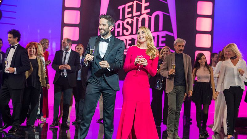 'Telepasión va de cine' y la música de Miguel Bosé, Dani Martín y Laura Pausini, en la Nochebuena de TVE