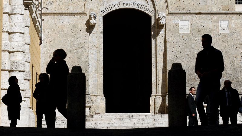 El Monte dei Paschi, abocado al rescate al no conseguir los 5.000 millones para ampliar su capital