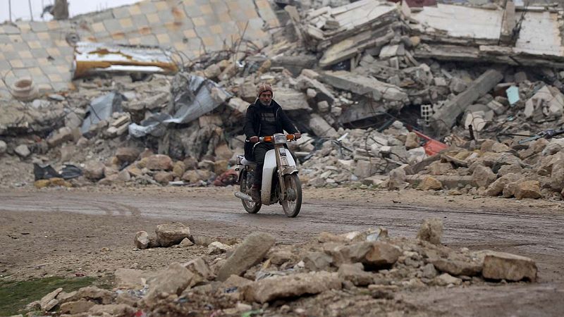 Rusia asegura haber encontrado fosas comunes con decenas de cuerpos en Alepo