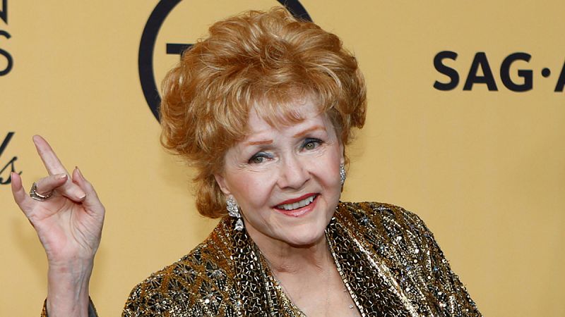 Muere la actriz Debbie Reynolds, un día después que su hija Carrie Fisher