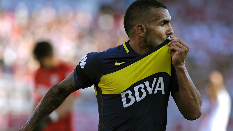 Tévez ficha por el Shenhua chino y se convierte en el jugador mejor pagado de la historia