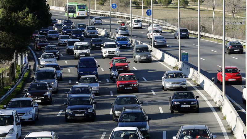 La DGT prevé 3,8 millones de desplazamientos en la segunda fase de la Operación de Navidad