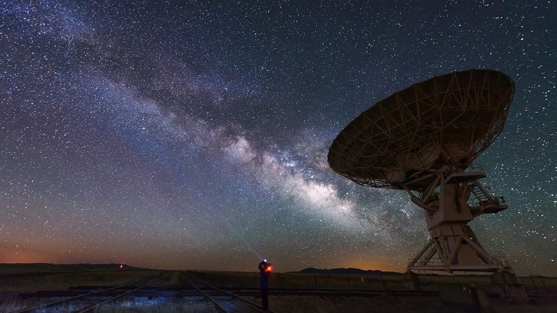Localizan la fuente de las misteriosas ráfagas rápidas de radio llegadas desde fuera de la Vía Láctea