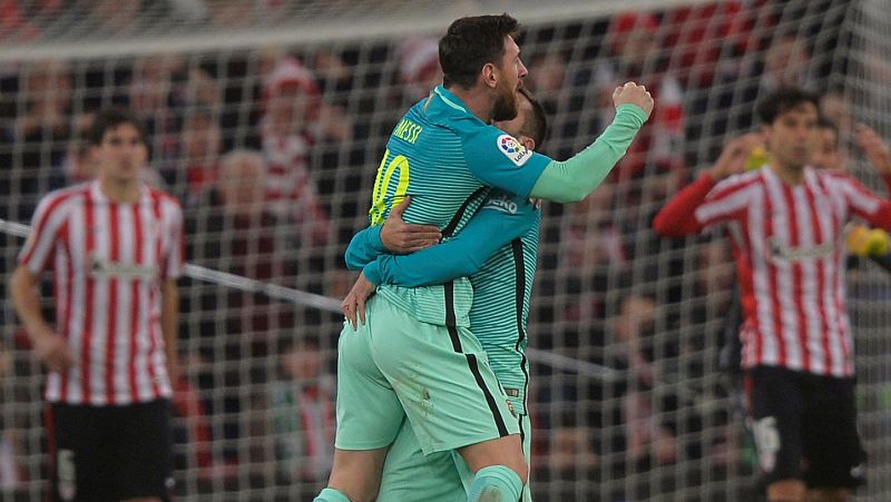 Messi pone emoción al clásico de la Copa del Rey