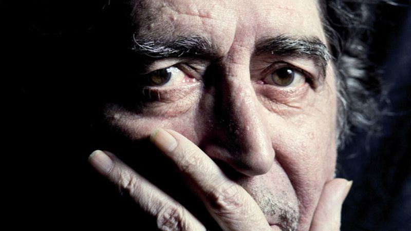 Javier Menéndez Flores "dignifica" la faceta literaria de Sabina en 'No amanece jamás'