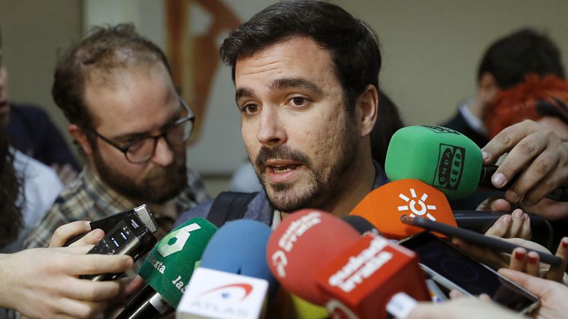 Garzón asegura que IU "no puede ni debe" esperar a los debates en Podemos