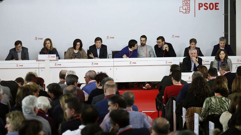 El PSOE aprueba su Congreso para el 17 y 18 de junio y Patxi López se postula a las primarias