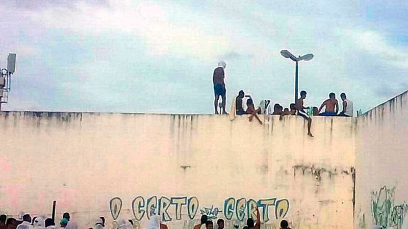 Al menos 30 presos mueren en una cárcel brasileña