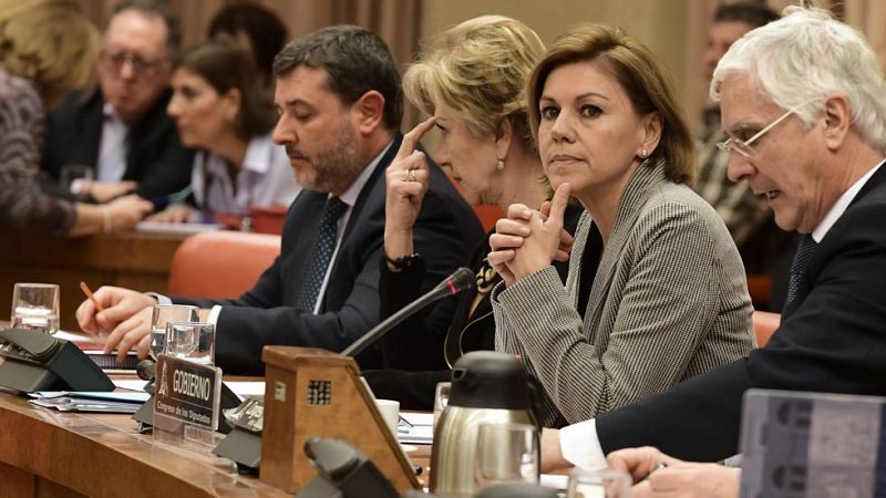 Cospedal pide perdón "en nombre del Estado" a las víctimas del Yak 42 por no reconocer antes la responsabilidad