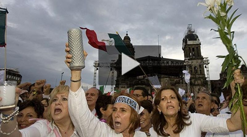 Decenas de miles de personas se manifiestan en México contra la violencia