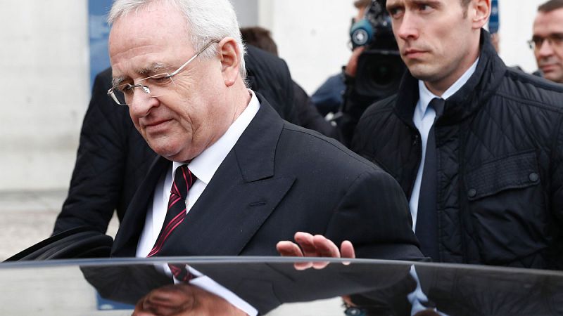 El expresidente de Volkswagen niega que conociera de antemano la manipulación de los motores diésel