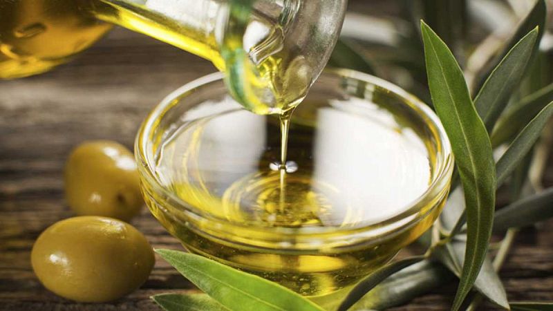Consumir aceite de oliva virgen reduce un 51% el riesgo de fractura osteoporótica