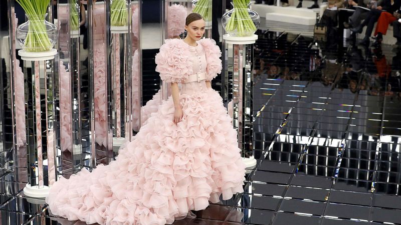 Chanel resucita los años gloriosos de la moda