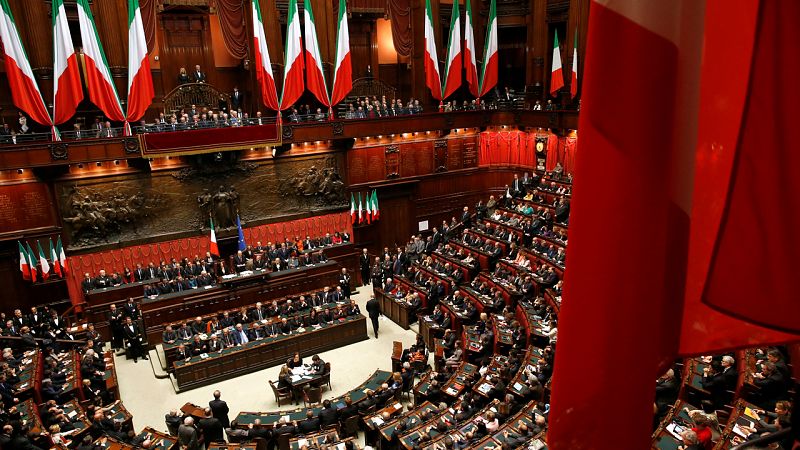 El Constitucional cambia la ley electoral de Renzi y abre la posibilidad de convocar elecciones este año