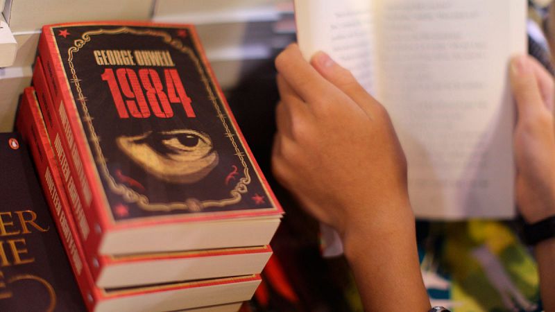 La novela '1984', de George Orwell,  repunta en las listas de ventas tras la investidura de Trump