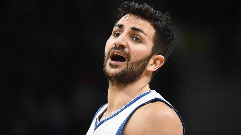 Ricky Rubio deleita con 12 asistencias y Abrines sigue sumando