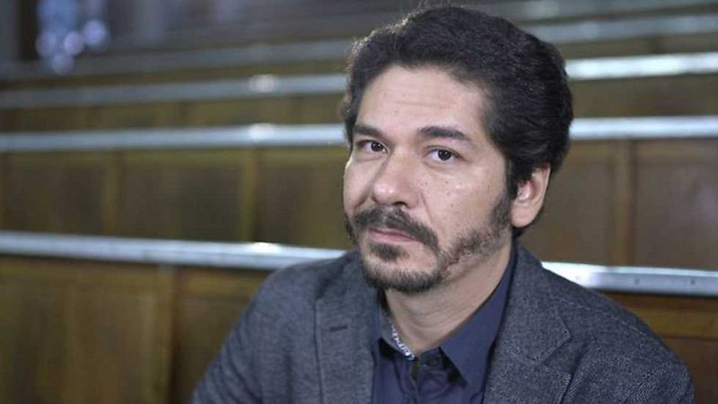 El humor inteligente de Juan Pablo Villalobos