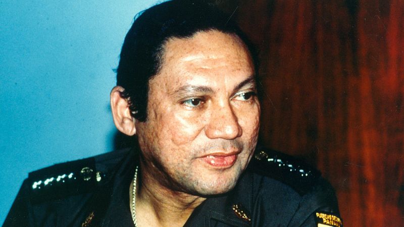 Noriega, por primera vez ante un juez en Panamá, dice ser inocente de los asesinatos