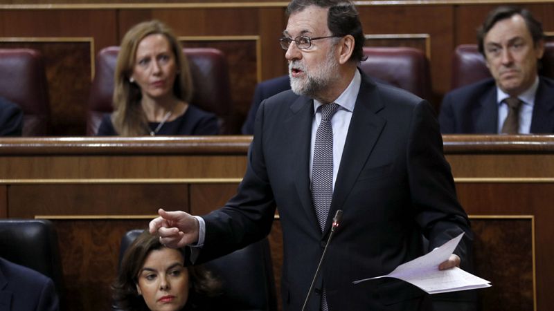 Rajoy hace suyo el perdón que pidió Cospedal a las víctimas del Yak 42 pero evita pronunciarlo