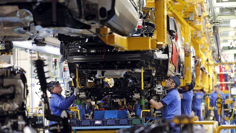 Las matriculaciones de vehículos crecieron en enero un 10,7% apoyadas en las compras de empresas