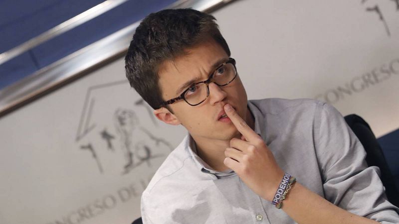 Errejón, "sorprendido" porque Iglesias encabece la lista al Consejo, además de la Secretaría General