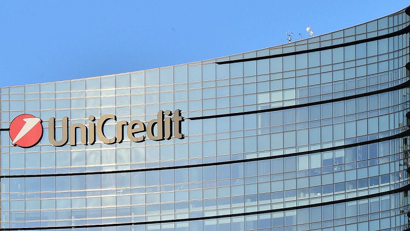 Unicredit pacta el despido de 3.900 empleados y abre una ampliación de capital de 13.000 millones