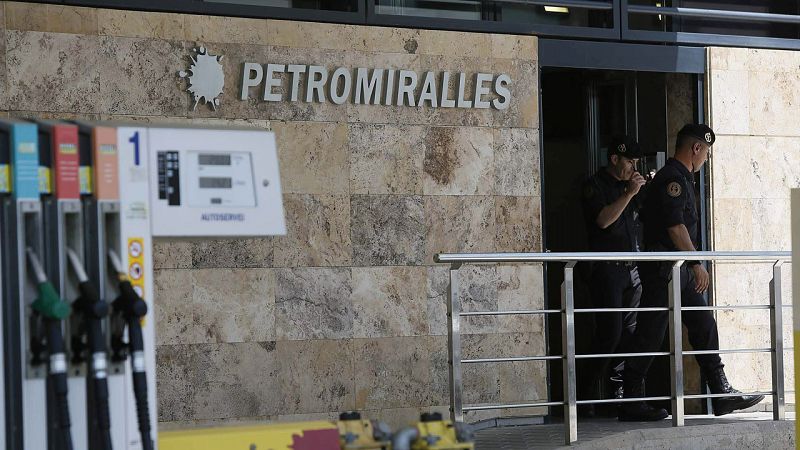 El juez procesa a los dueños de Petromiralles por un presunto fraude de 147 millones en el IVA de gasolineras