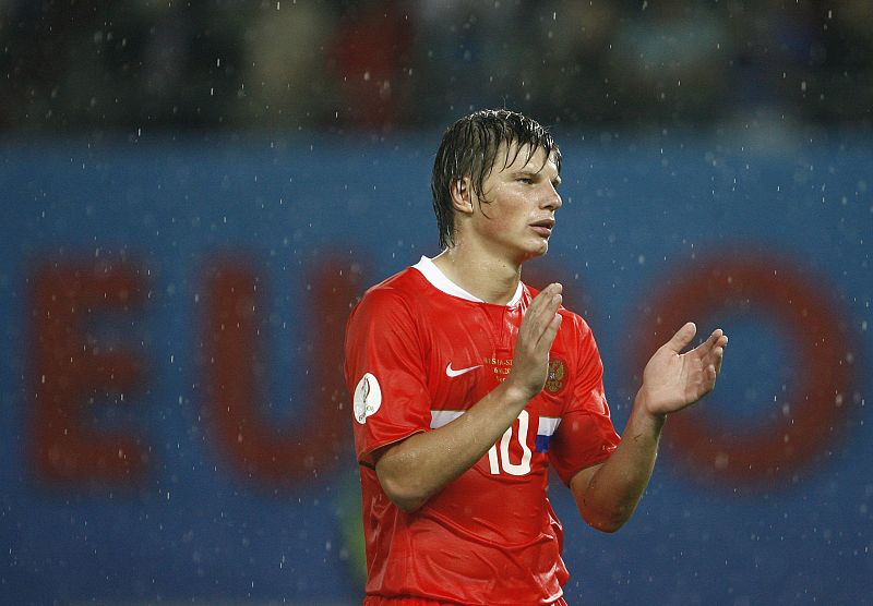 El 'mago' Arshavin se queda en el Zenit