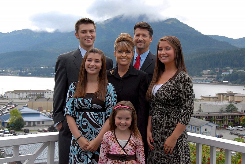 Obama 'frena' la polémica republicana por el embarazo de la hija adolescente de Sarah Palin