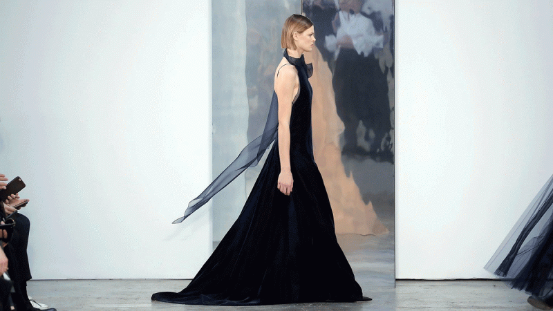 El romanticismo de Carolina Herrera enamora en Nueva York