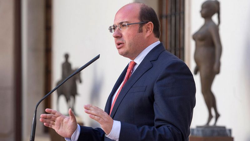 El juez del caso Púnica atribuye al presidente de Murcia tres delitos de corrupción pero la Fiscalía lo exime