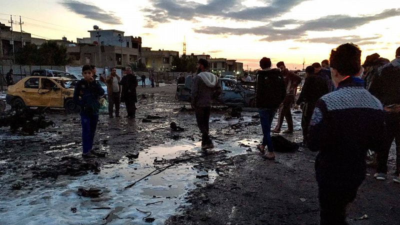 Medio centenar de muertos en un atentado con coche bomba en el sur de Bagdad