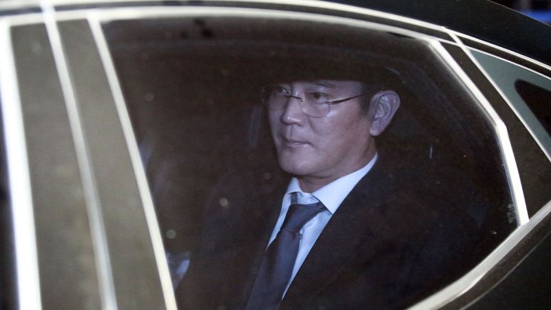 Detenido el heredero de Samsung acusado de soborno por  el caso de la "Rasputina" surcoreana