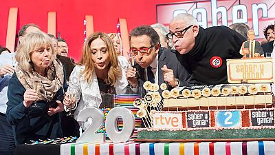 Las mañanas de RNE - Felictiamos a Jordi Hurtado, Juanjo Cardenal y Pilar Vázquez por los 20 años de  'Saber y ganar' - Escuchar ahora