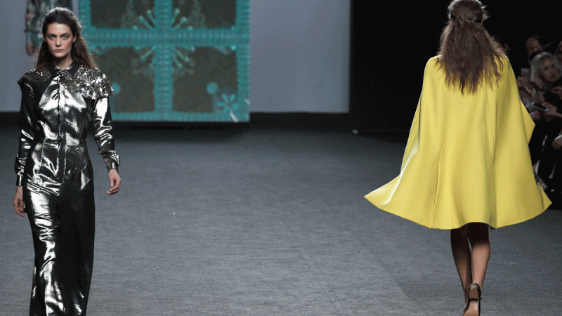 Teresa Helbig, la costura con sangre azul